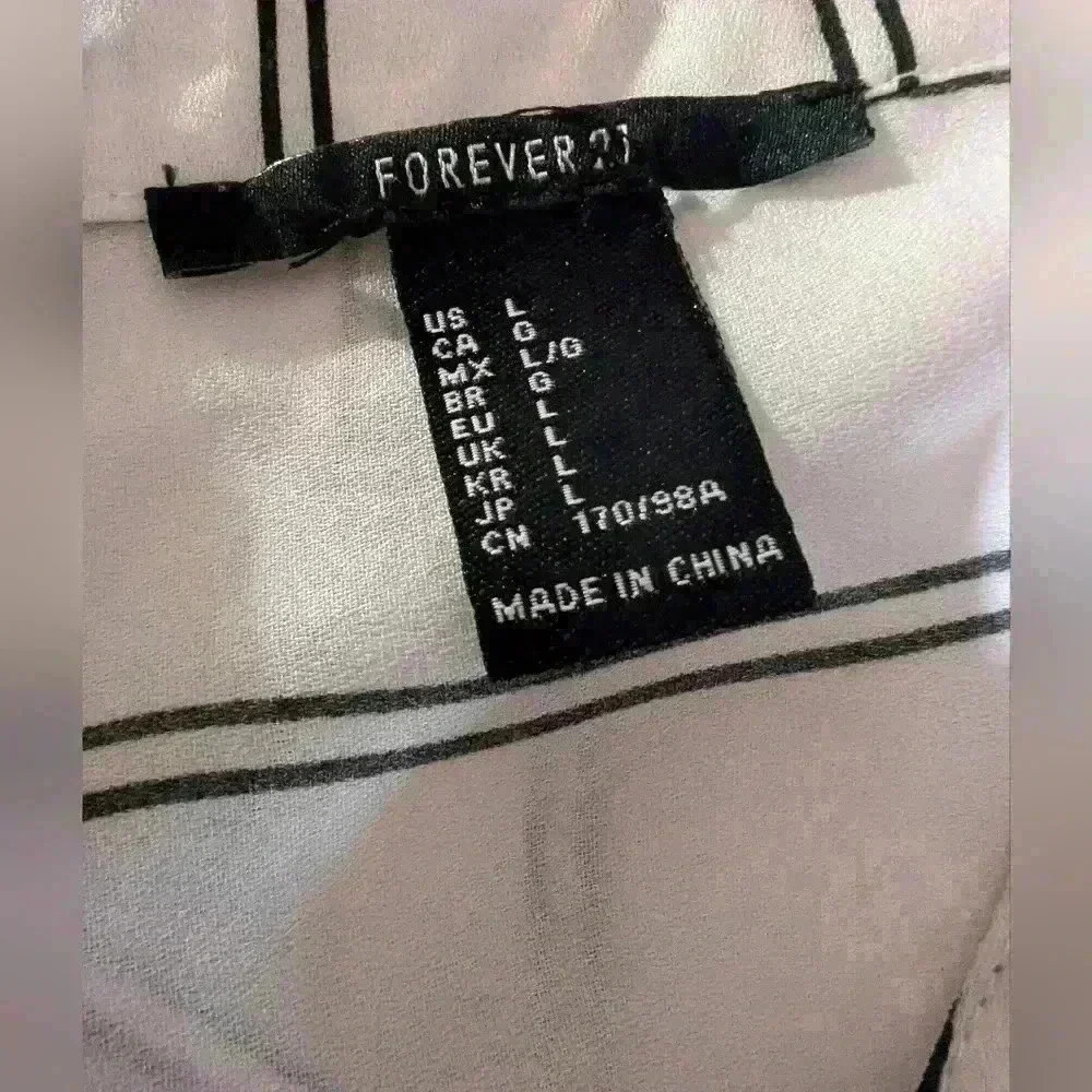 Forever 21 Women's Blouse Size L - Picture 7 of 7